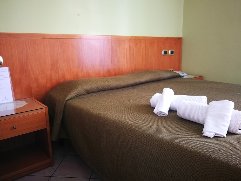 Standard Double Room Single Use
