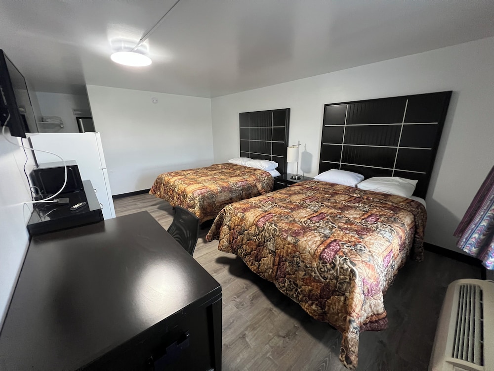 Deluxe Double Room, 2 Queen Beds, Non Smoking photo 1
