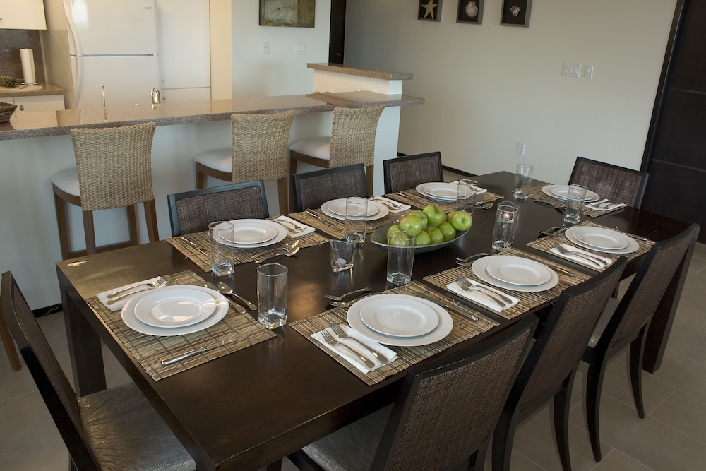 Presidential Suite, 3 Bedrooms, Partial Ocean View