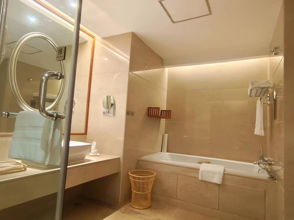 Superior Room, 2 Twin Beds - Photo 4