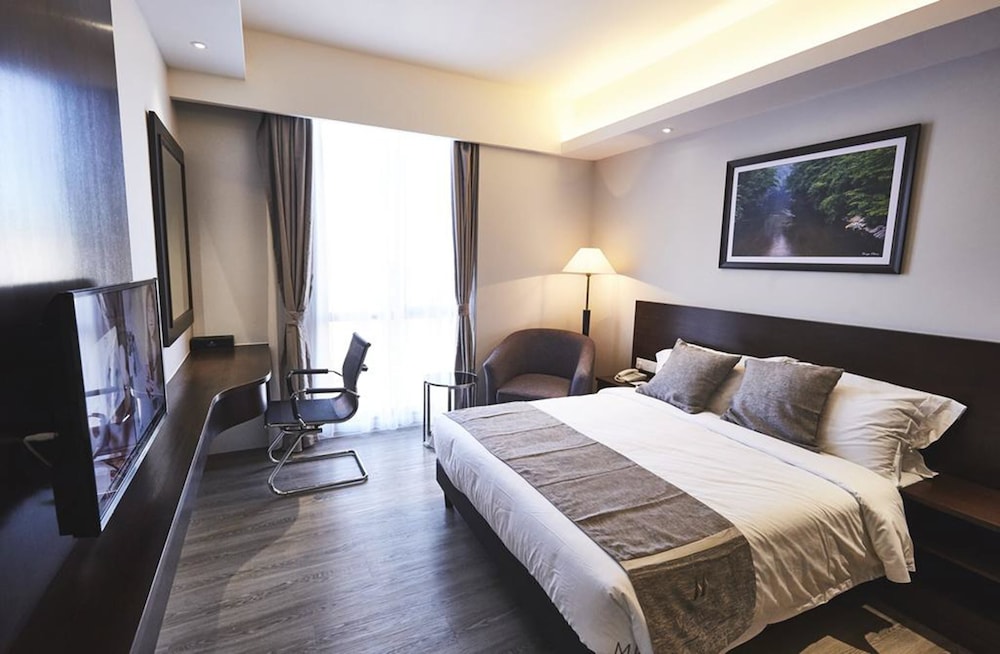 Superior Double Room, 1 Queen Bed photo 3