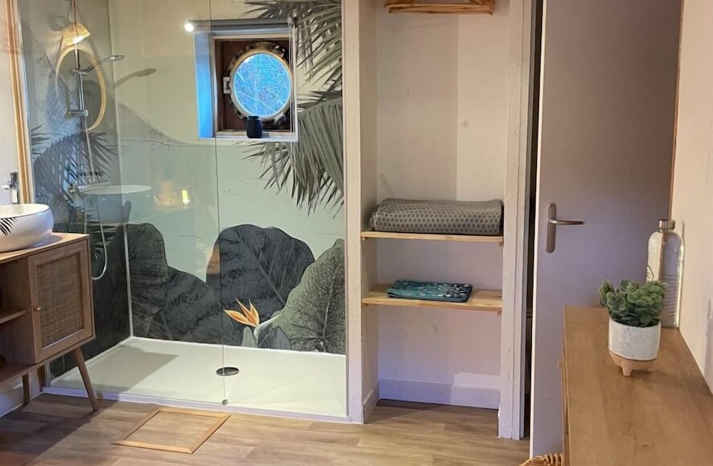 Comfort Room, River View photo 2