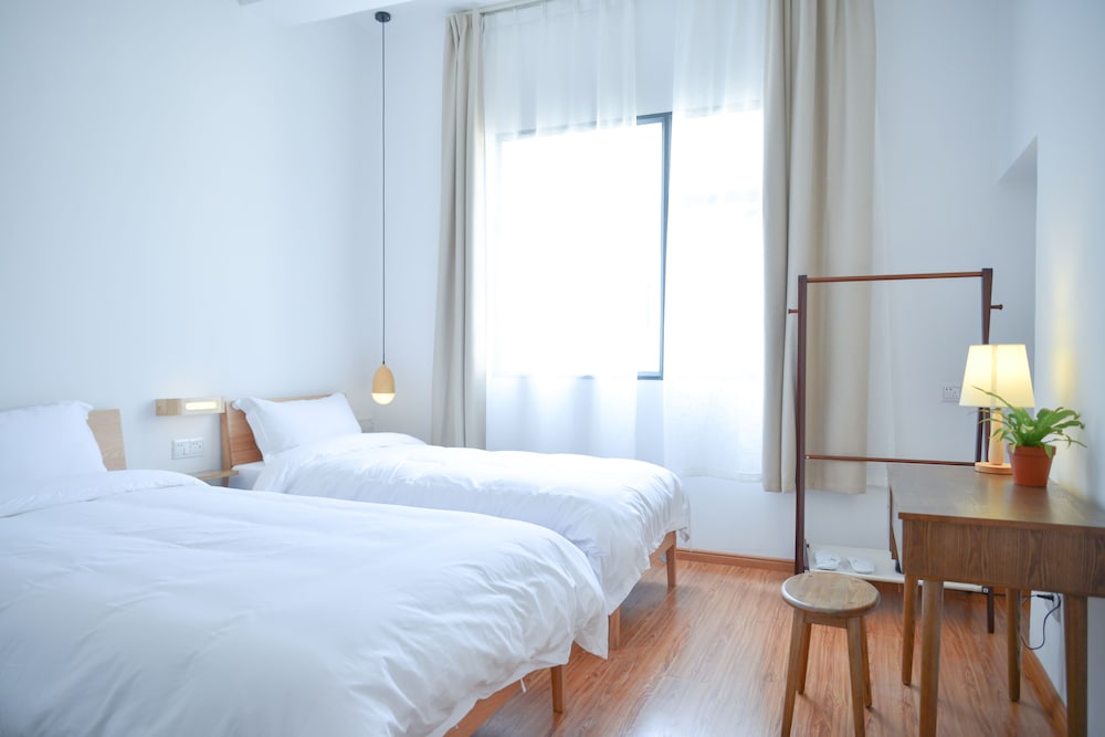 Comfort Double Room, Courtyard Area photo 2