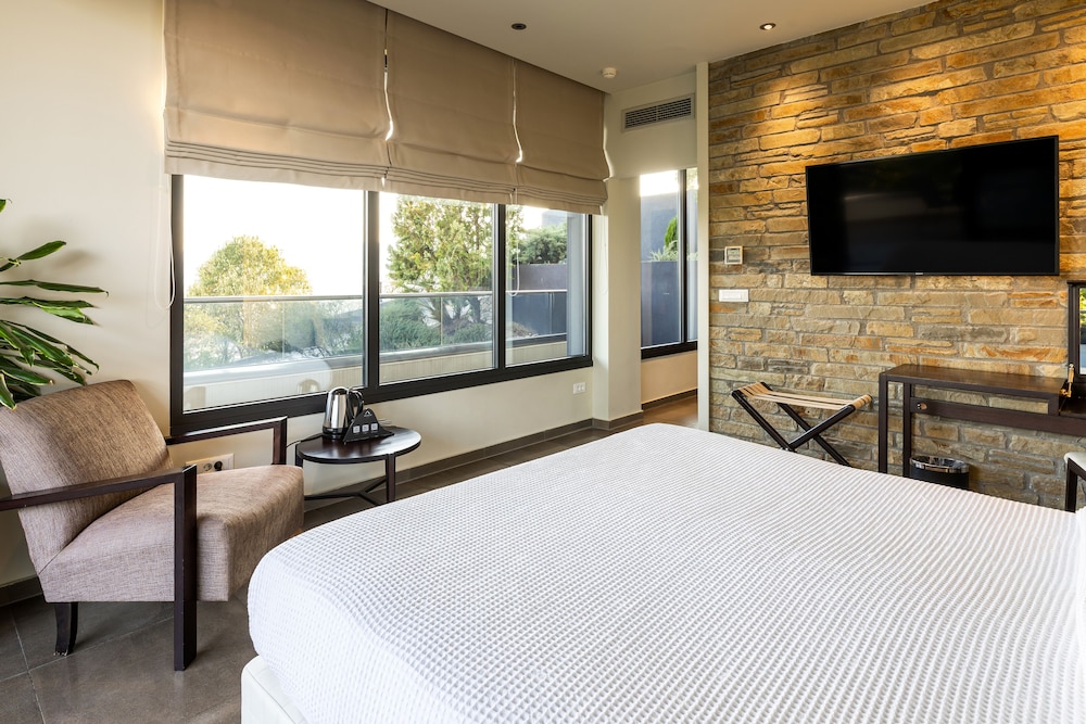 Double Room (Panoramic View) - Photo 5