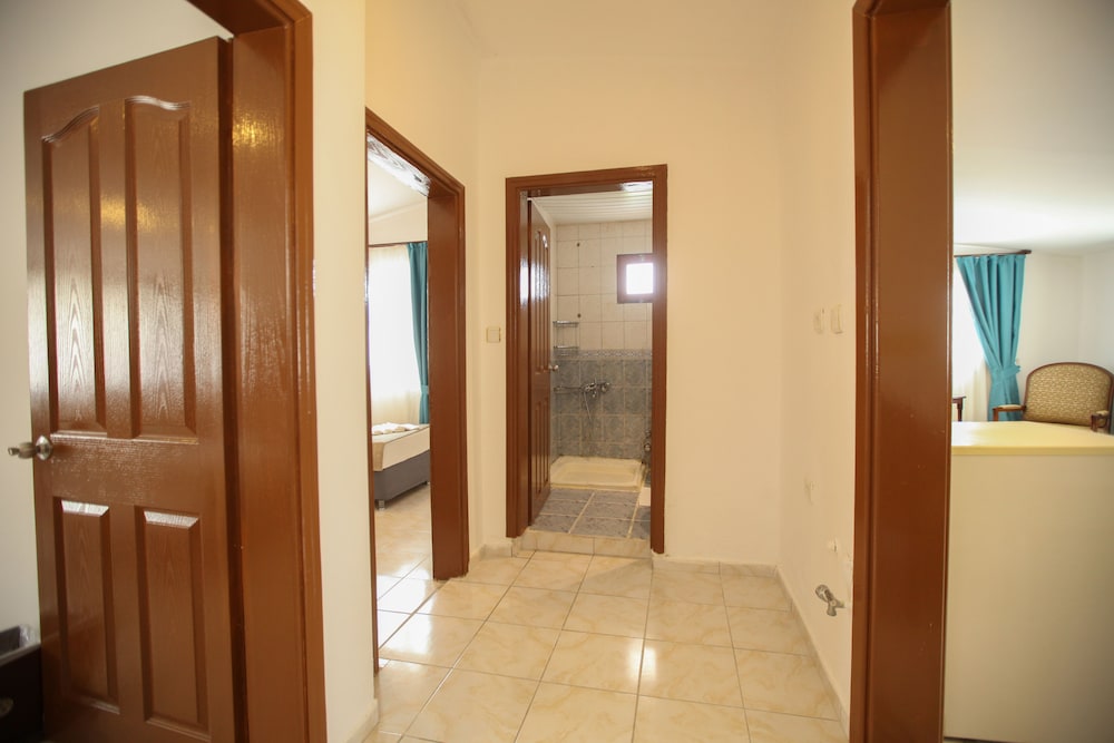 Family Apartment, 2 Bedrooms, Pool View