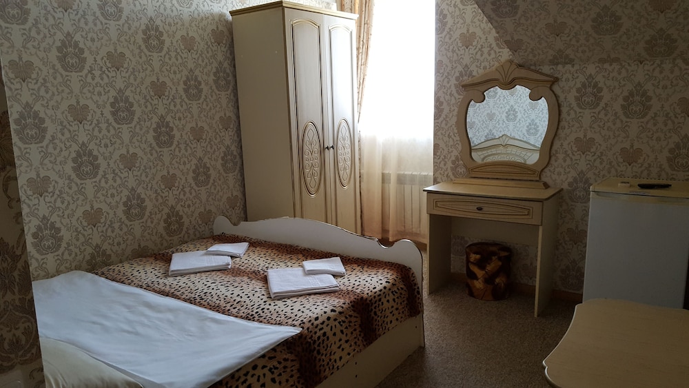 Standard Double Or Twin Room photo 2