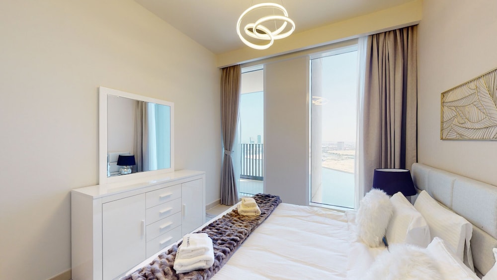 Apartment, 2 Bedrooms, Pool Access