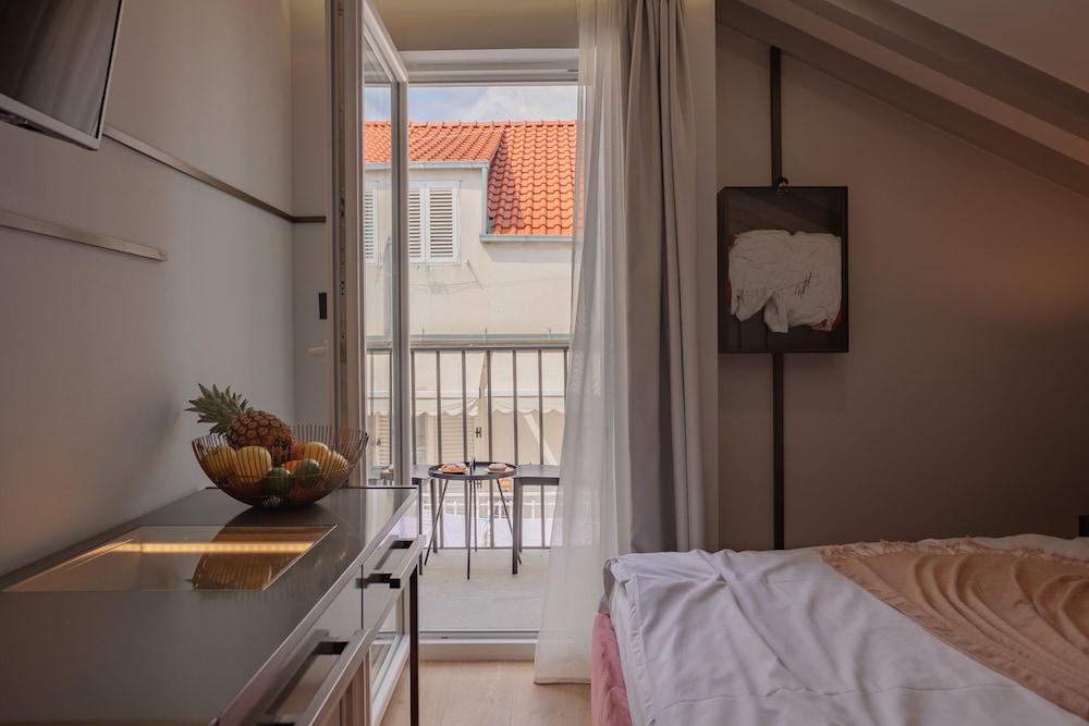 Deluxe Double Room - Photo 4