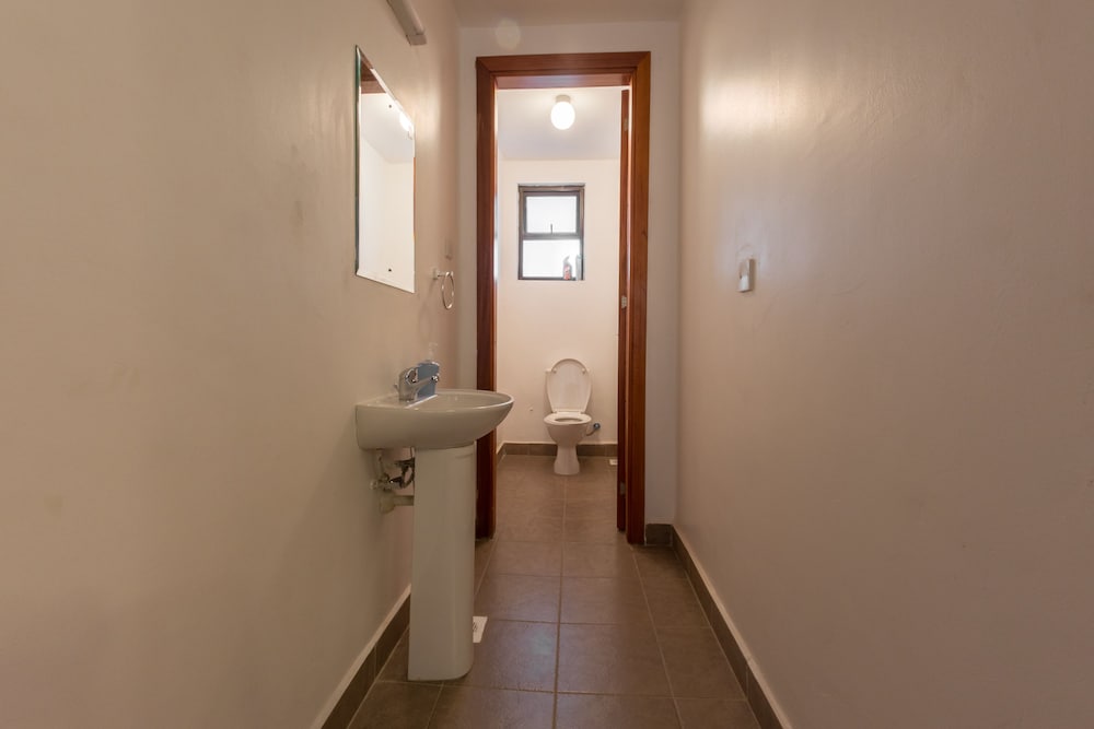 Economy Room photo 3