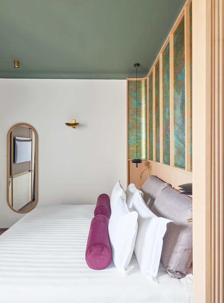 Luxury Suite, Garden View photo 2