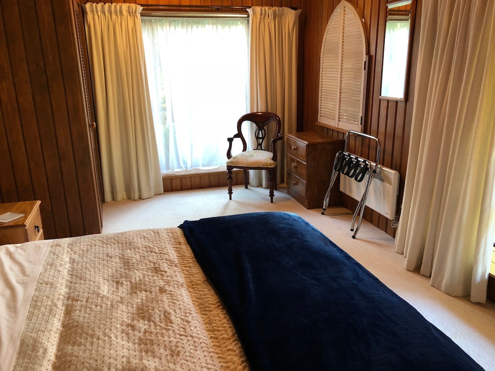 Design Chalet, 2 Bedrooms, Park View photo 2