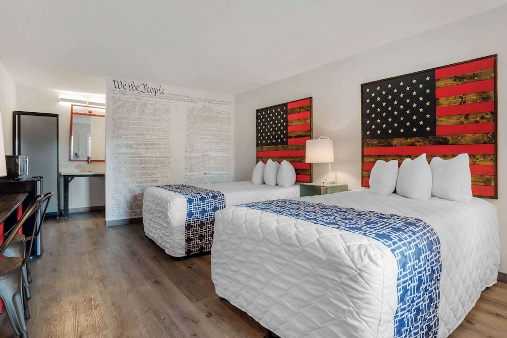Room, 2 Double Beds, Non Smoking photo 2