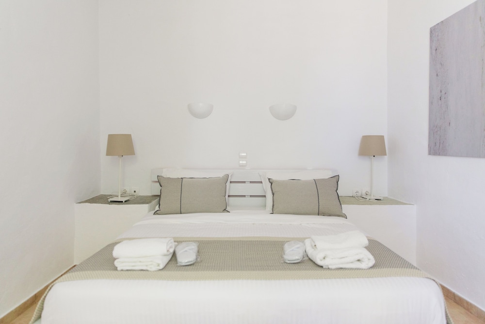 The Superior family apartment with garden and sea view photo 3