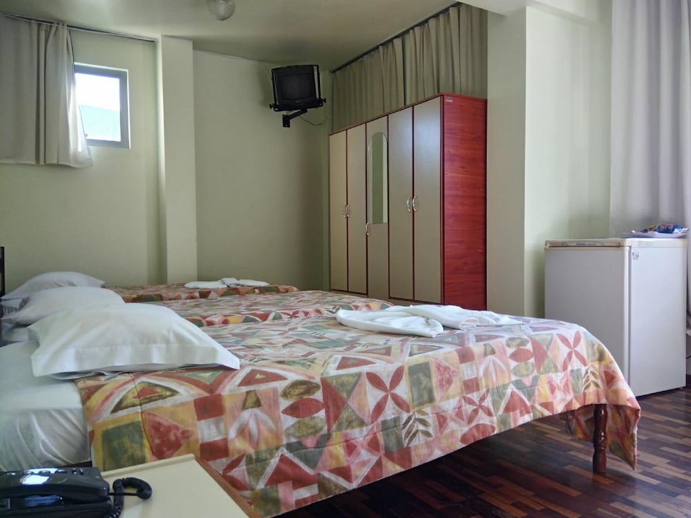 Triple Room, 3 Twin Beds photo 2