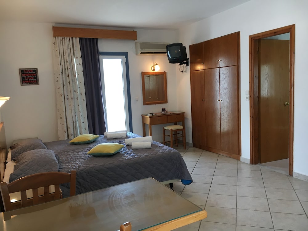 Panoramic Studio, Sea View photo 2