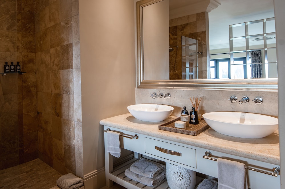 Premium Studio Suite, 2 Double Beds, Courtyard View photo 3