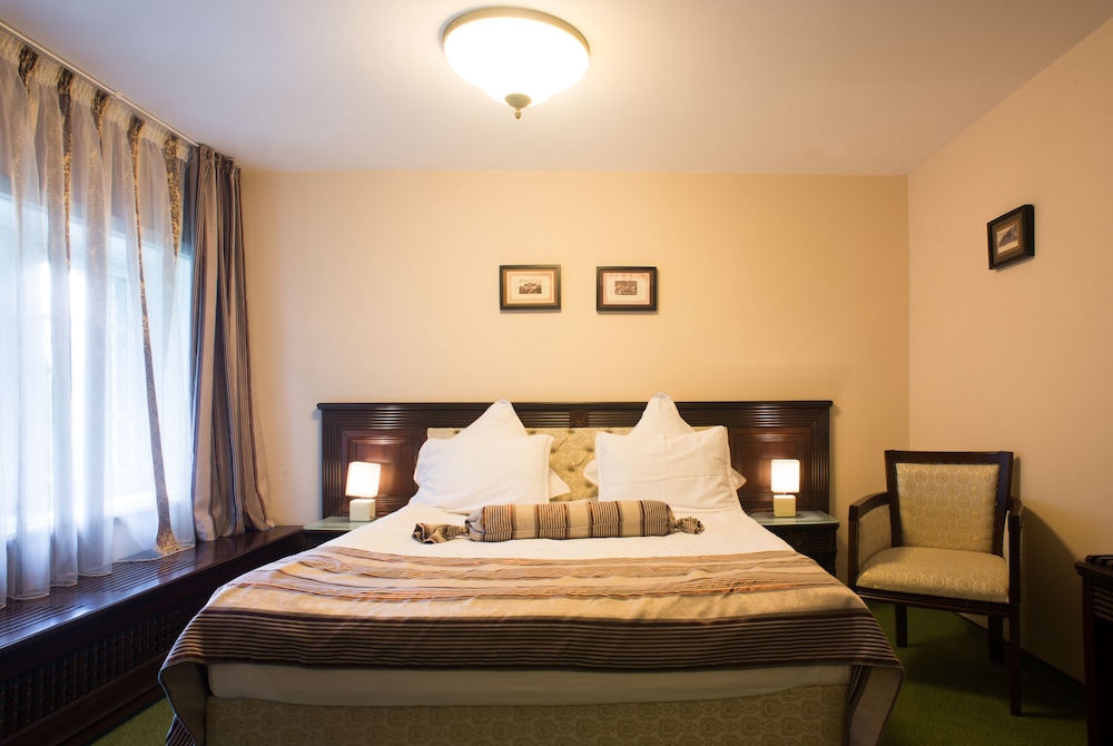 Standard Double Room photo 2