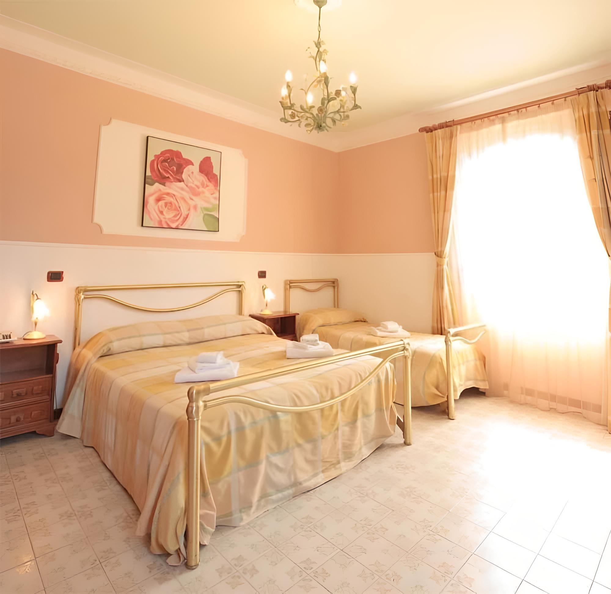 Triple Room photo 1