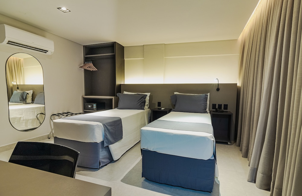Superior Double or Twin Room, Accessible, City View