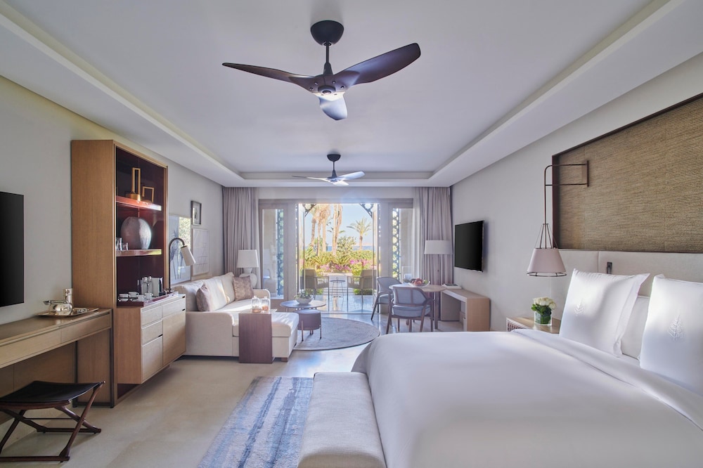 Suite (Imperial,1 King and 2 Twin, with Pool) - Photo 1