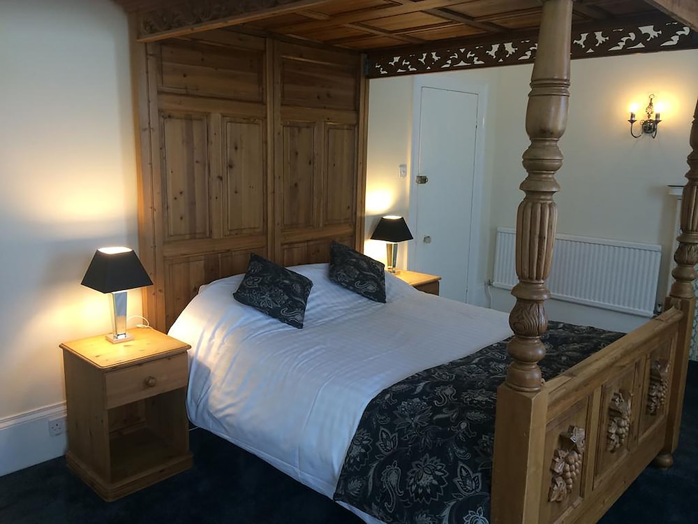 Deluxe King Room photo 2