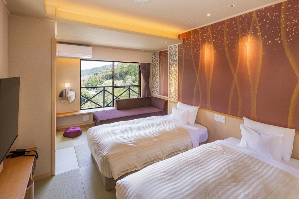 Japanese room 25SQM 3PAX,Non Smoking