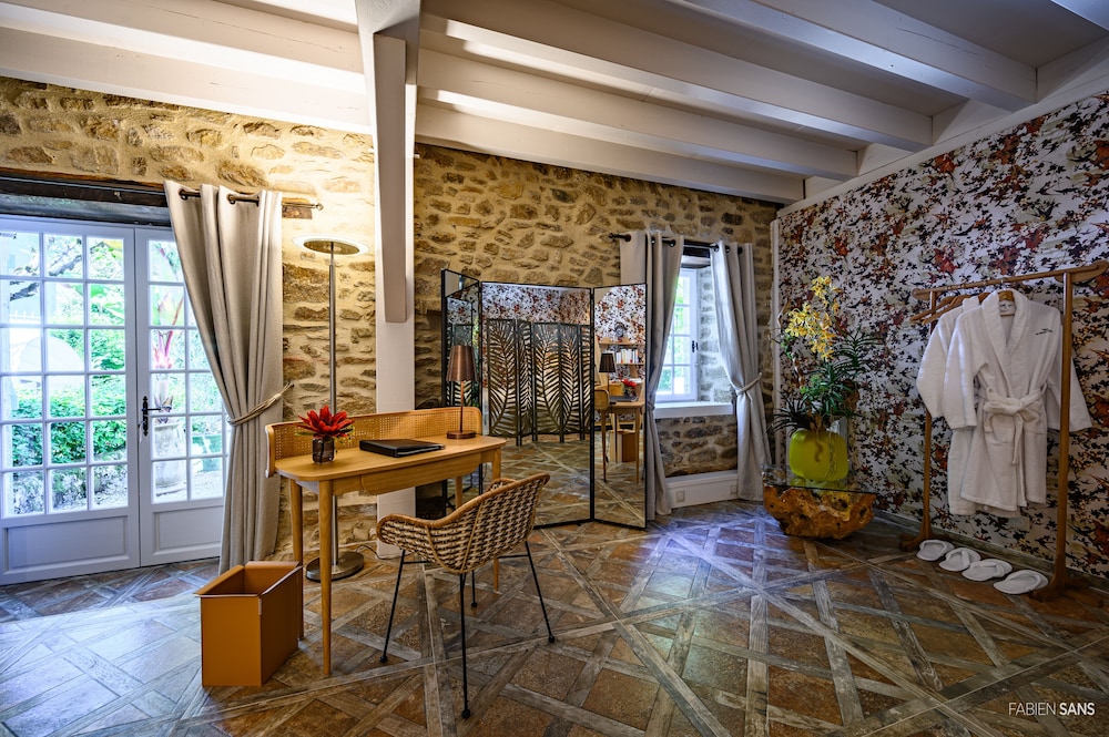 Luxury Room, 1 Bedroom photo 3