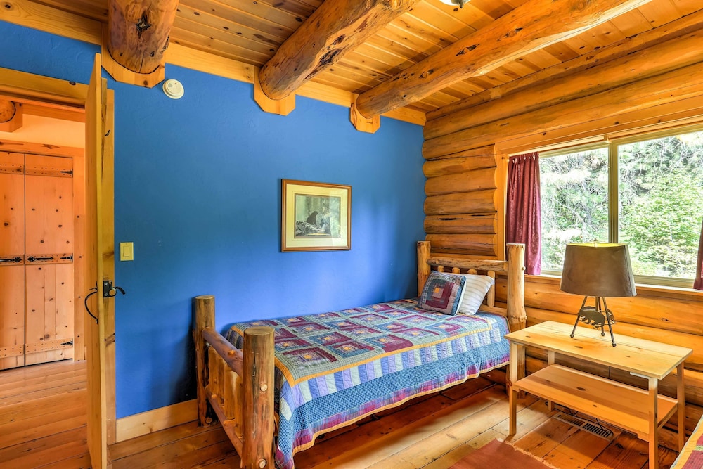 House (4 Bedrooms) photo 3
