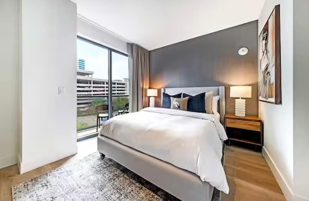 Deluxe Apartment, Balcony, City View photo 1