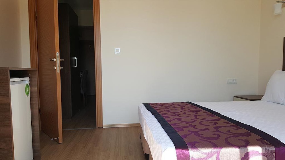 Double or Twin Room, 1 Double or 2 Twin Beds