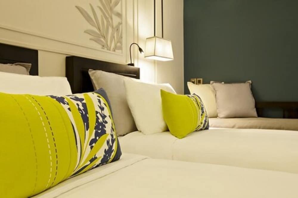 Superior Double or Twin Room photo 3