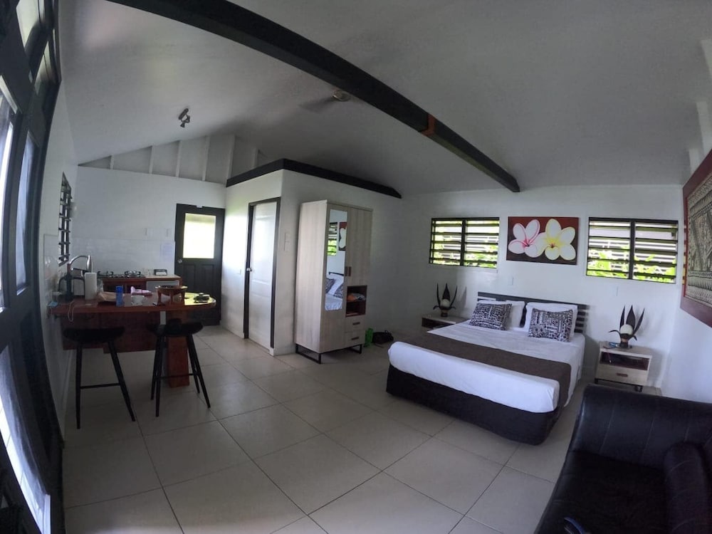 Beachfront Ocean View Bure photo 2