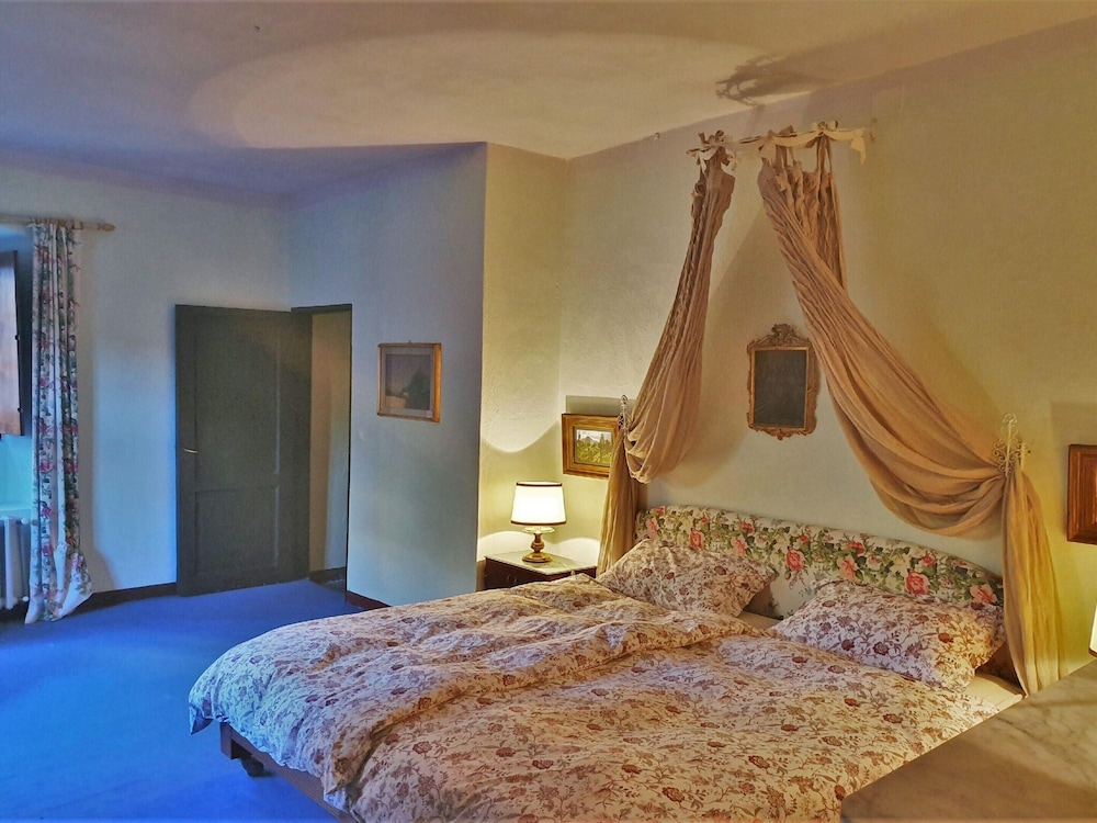 House photo 1