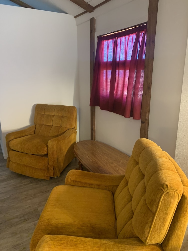 Triple Room, 3 Bedrooms, Non Smoking photo 2