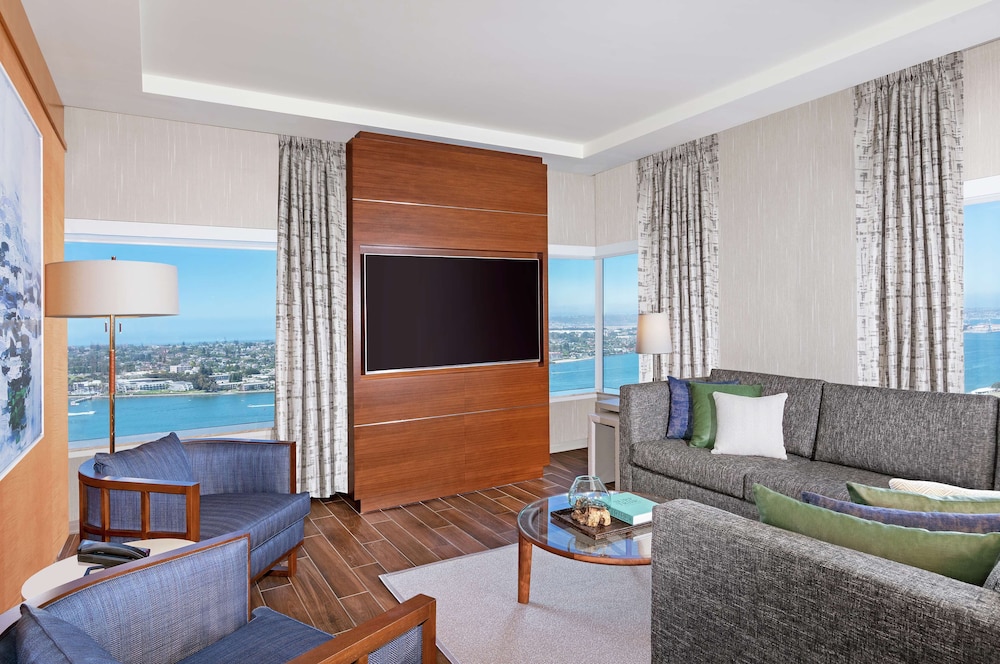 Suite, 1 King Bed