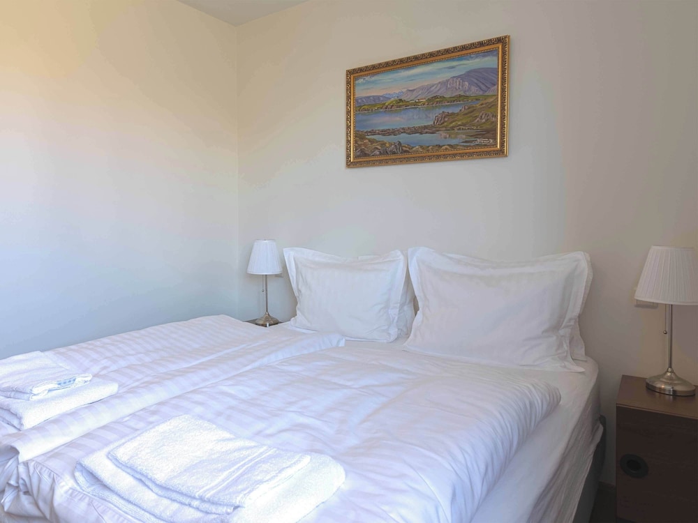 Standard Double or Twin Room, Private Bathroom photo 2