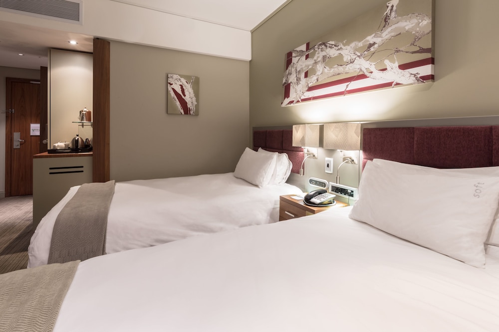Standard Room, 2 Twin Beds - Photo 9