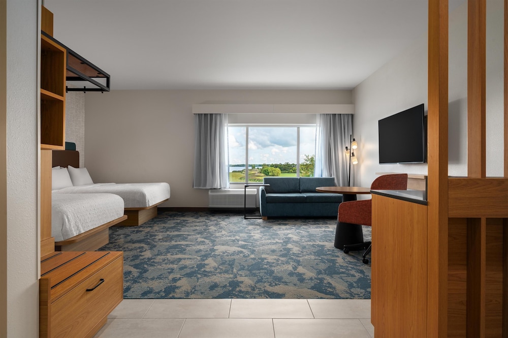 Room, 2 Queen Beds, Accessible (Roll-In Shower, Water View) photo 1