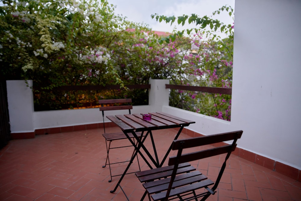 Luxury Apartment, 2 Bedrooms, Balcony, Pool View photo 2