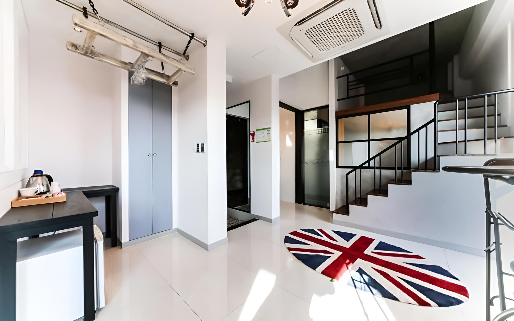Room (Royal Suite-Rooftop/Breakfast (Non-Re) photo 3