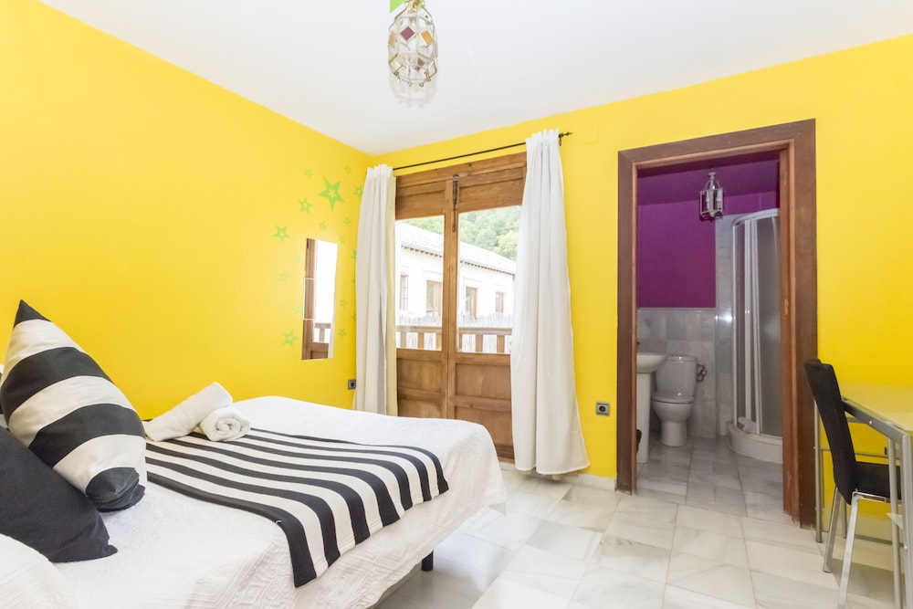 Habitación Doble, con Baño Privado