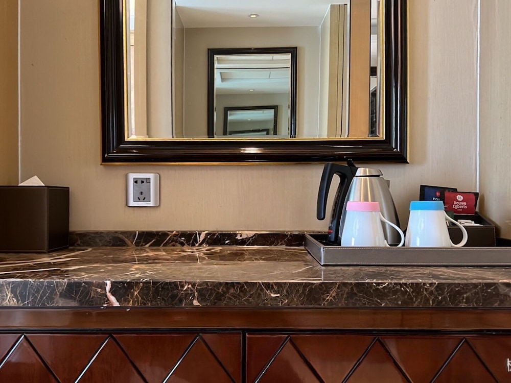 Deluxe King Room, River view