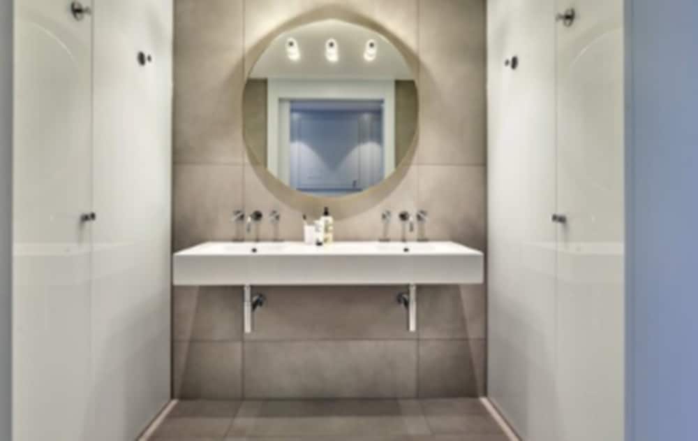Hotel Augustin - Photo 40