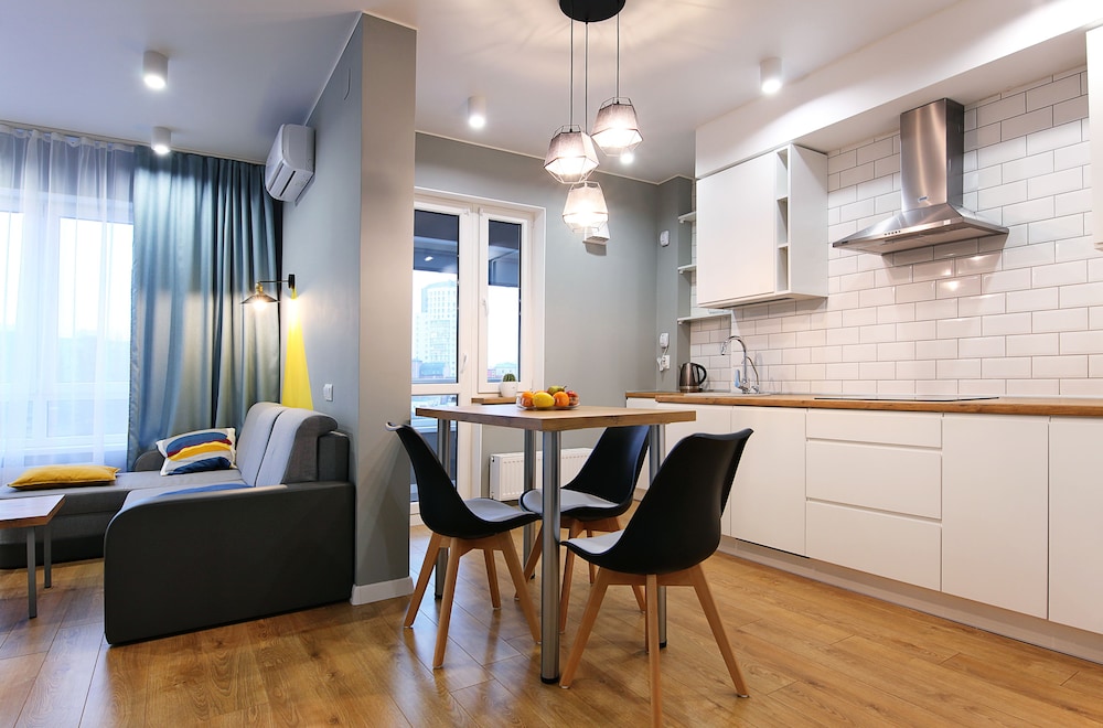 Design Apartment, 1 Bedroom, Kitchen, River View (57 Oktyabrskaya street) photo 3