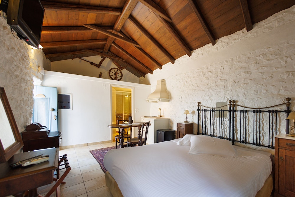 Romantic House photo 2