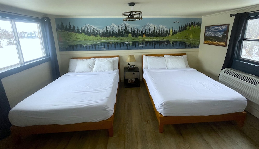 Deluxe Room, 2 Queen Beds, Non Smoking, Kitchenette photo 3