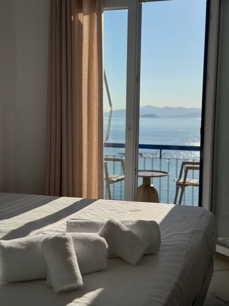Double Room, Balcony, Sea View