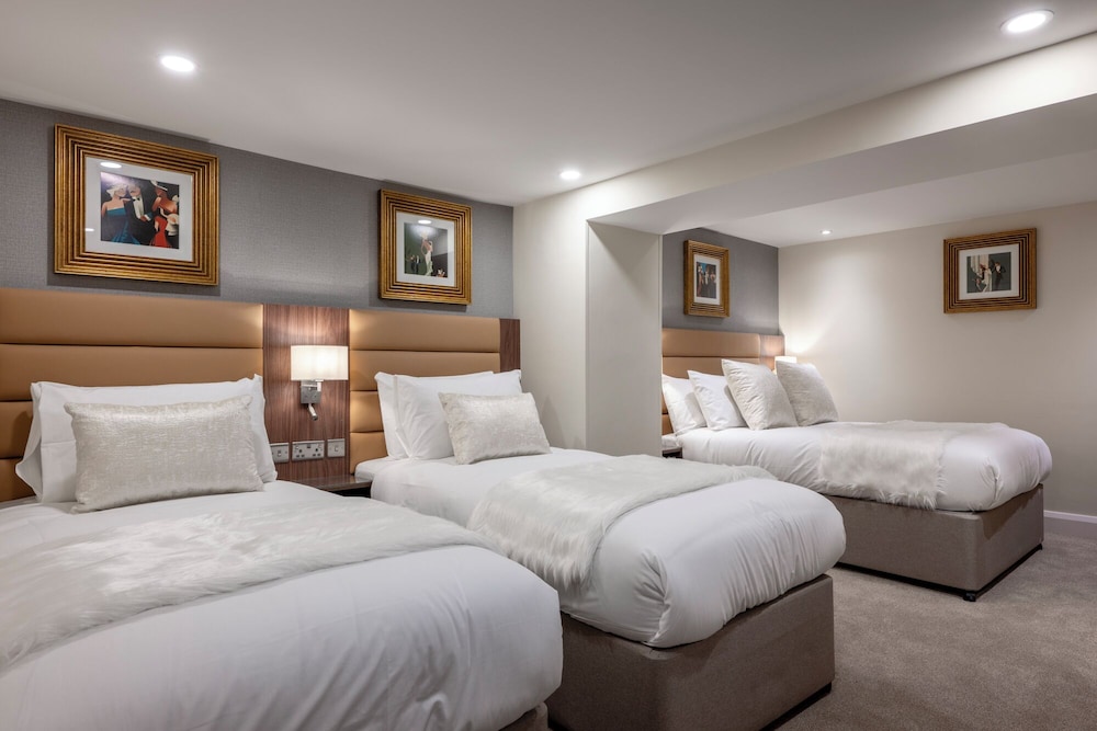 Quadruple Room photo 1