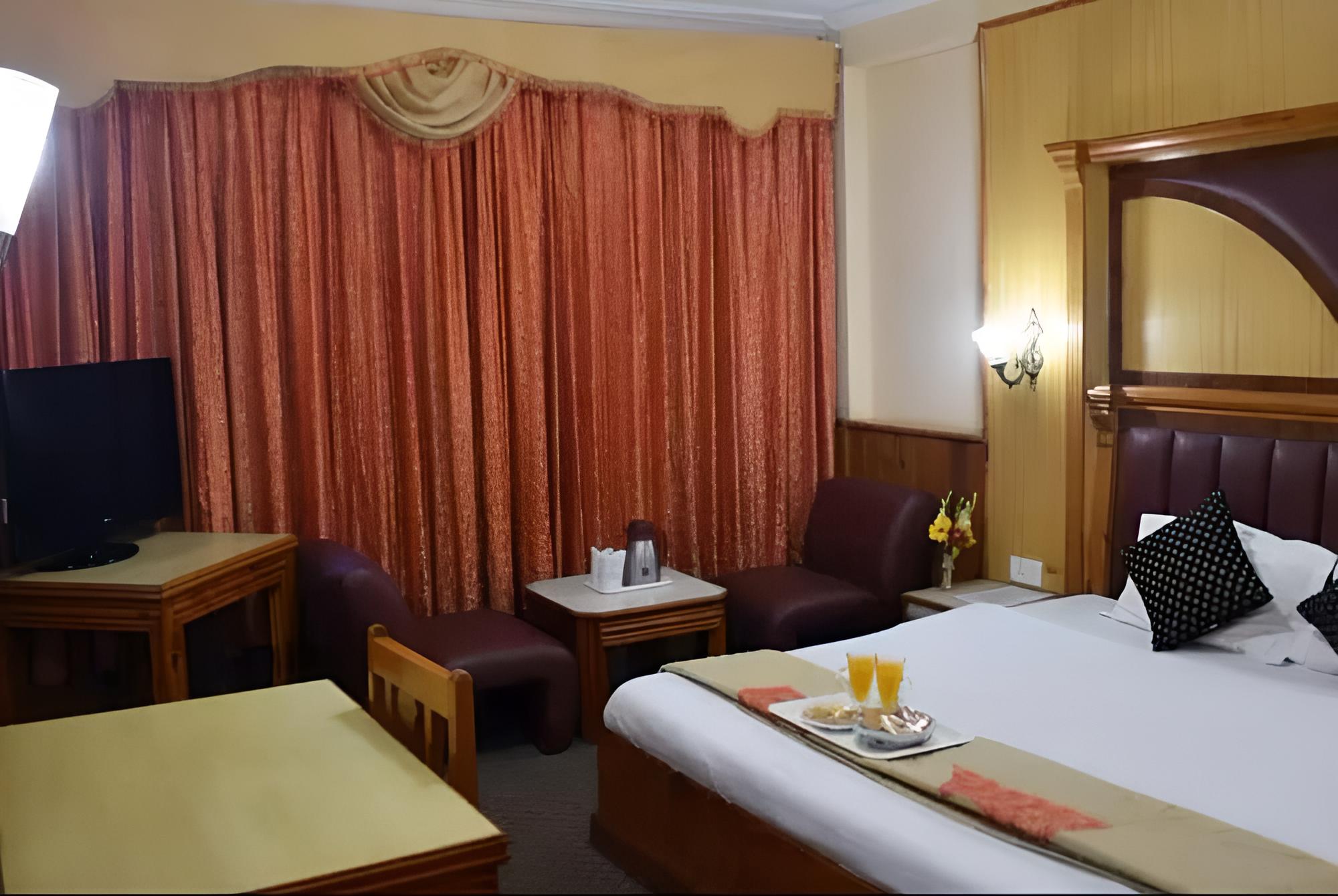 Deluxe Double Room - Photo 3