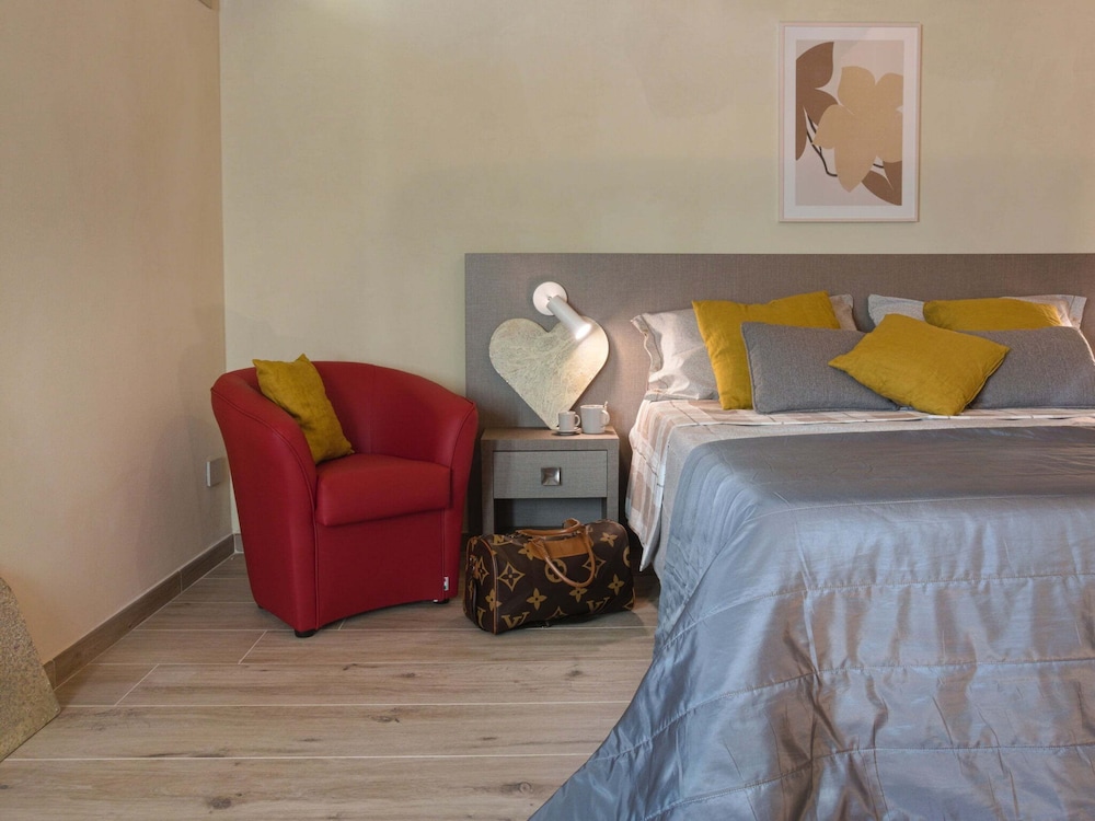 Apartment photo 3